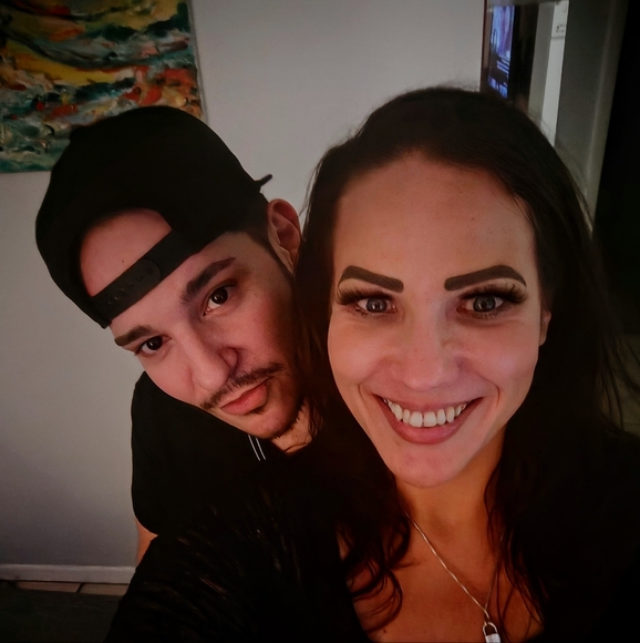 Meet your Posher, Rebecca - Picture 2 of 4